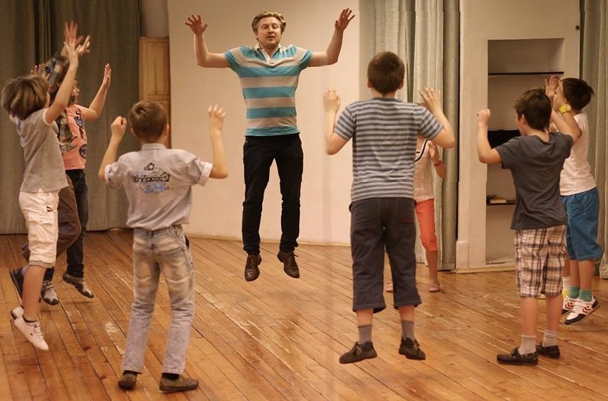 Обучение актерскому мастерству в детской группе студии Мартынычева