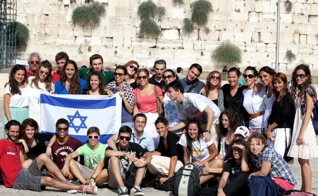 Бесплатное посещение Израиля для молодых евреев